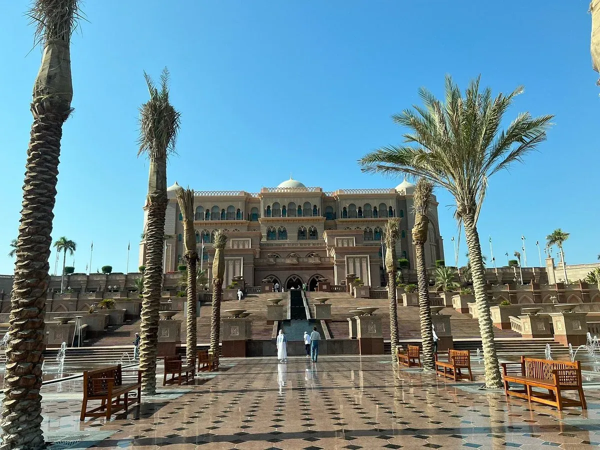 Abu Dhabi City Tour With Ferrari World Theme Park